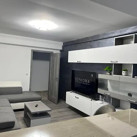 Apartament Lovely Flat With Bathtub 5 Mins From Center