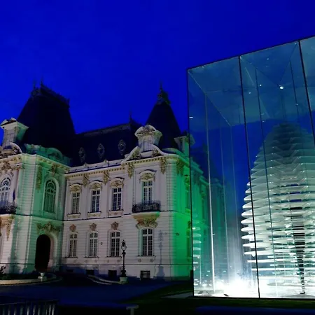 Lovely Flat With Bathtub 5 Mins From Center Lejlighed