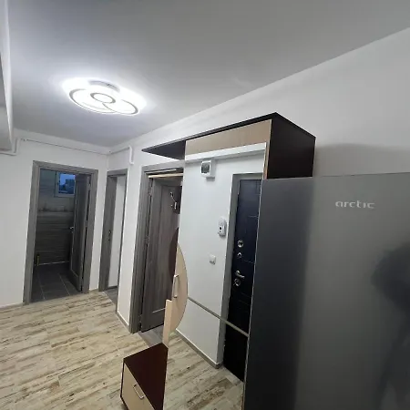 Lovely Flat With Bathtub 5 Mins From Center *